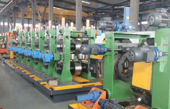380v Erw Tube Mill Maschine Produktionslinie Hoch effiziente Schweiß- und Formiermaschine