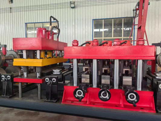 Effiziente Stahlrohrmachmaschine 380V 3 Phase 50Hz Leistung 7,5 kW