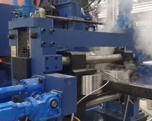 Hochfrequenzgeschweißte Rohrmühle 200x200x10mm Automatische Rohrmühle Schnellwechselrolle für Quadratrohre