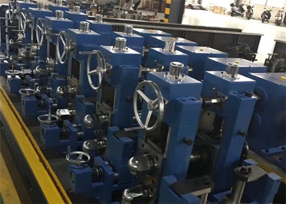 PLC-Steuerung Kohlenstoffstahl Rohrmühle Maschine kalt geschnitten für Hochpräzision Rohr