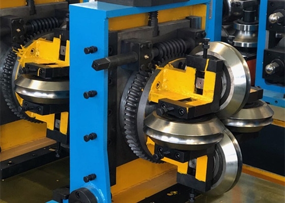 Straight Seam Kohlenstoffstahl 45 - 114mm Erw Rohrmühle Kleines