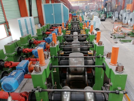 PLC-gesteuerte geschweißte Rohrmachmaschine für Rohre aus Kohlenstoffstahl