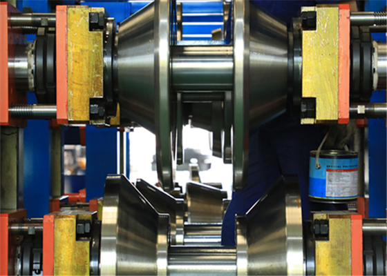 Hochfrequenzgeschweißtes Rohrwerk 200x200mm Automatisches Stahlrohr