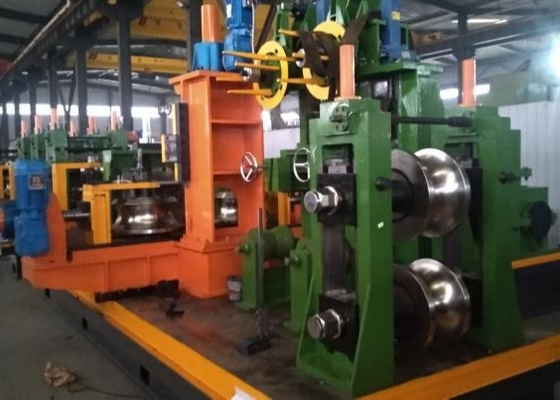 Automatische Rohrmühle Ausrüstung Hochgeschwindigkeitsformung für Quadratrohr