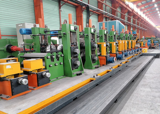 Direkt Formdicke 3,0-7,0 mm Automatische Rohrmühle Kohlenstoffstahl Rohrmühle