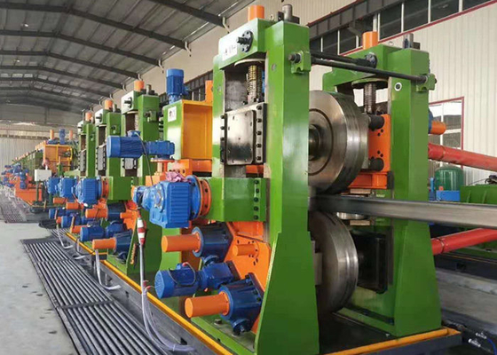 Automatische Rohrmühle Ausrüstung Hochgeschwindigkeitsformung für Quadratrohr
