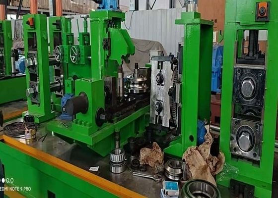 114Mm Min Dicke 1,5Mm Niedriglegierrohr Maschine hohe Produktivität Stahlrohr Produktionslinie