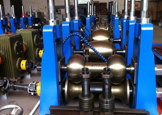 4 mm Dicke Kohlenstoffstahl Rohr Produktionslinie 380v 650KW 1 Jahr Garantie