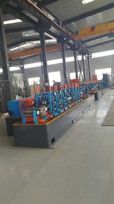 Präzisionsröhre Mühle Rundform Röhre Mühle Maschine, ERW Röhre Mühle ISO9001 100m / Min Mühlgeschwindigkeit