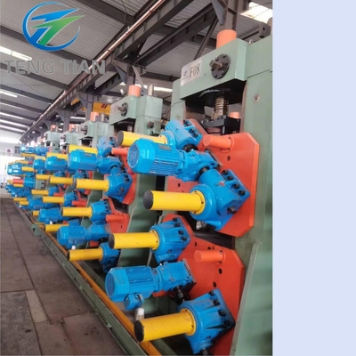 Einheitliche automatische Schlauchmühle Schweißrohrmachmaschine Quadratrohr genau