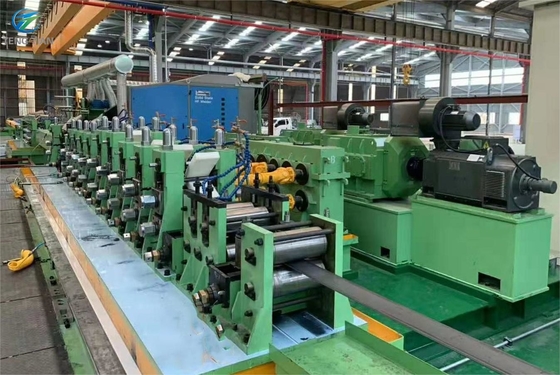 Hochfrequenzgeschweißte Rohrmühle Gerade Nähte geschweißte Rohr Kohlenstoffstahl Runde Rohr ERW Produktionslinie