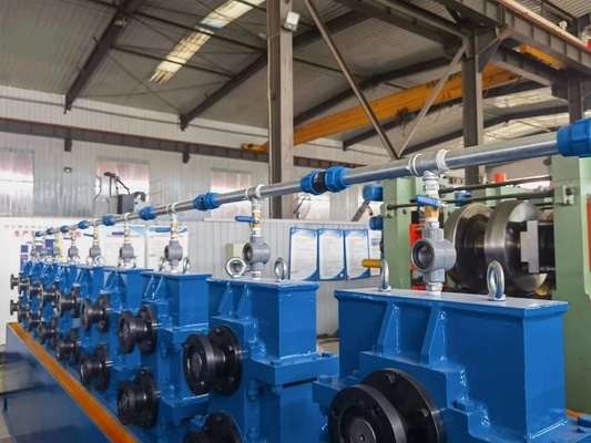 Hochfrequente Schweißrohrmühle HG426 Schweißrohrmaschine Kohlenstoffstahl Blau für den Bau