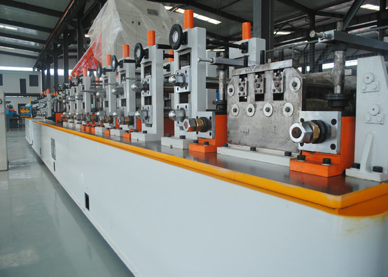 Hochpräzision ERW Rohrmühle Rohrmachmaschine mit gutem Arbeitszustand