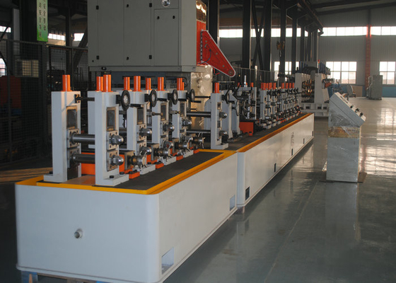 Präzisionsrohrmühle Verzinkte Stahlrohrmühle Präzisionsrohrmühle Rechteckform 100m / Min Mühlgeschwindigkeit