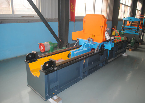 Maschine für die Herstellung von Rohren mit automatischer CNC-Fertigung