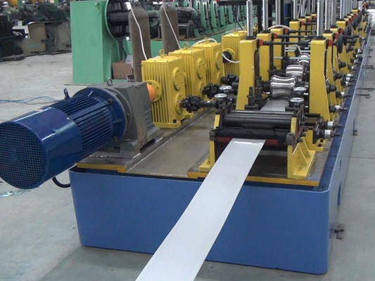 Stahlrohr-Produktionslinie Rohrmachmaschine Rohrmühle