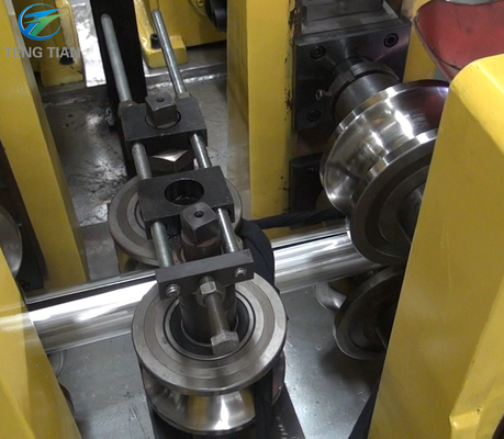 Stahlrohr-Produktionslinie Rohrmachmaschine Rohrmühle