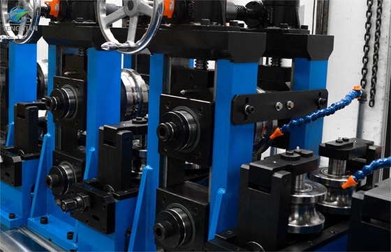 HG60 Hochpräzision 30-100m/min Formengeschwindigkeit Quadratrohrmühle