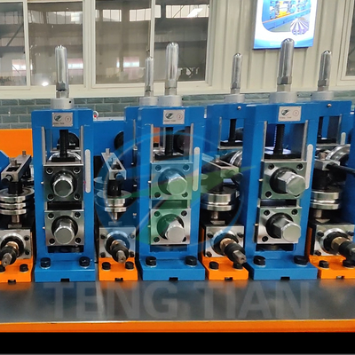 Maschine zur Herstellung von Stahlrohren mit voller Automatisierung