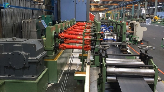 Formenmaschine für die Stahlrohrherstellung 200 KW HF Induktionsschweißen