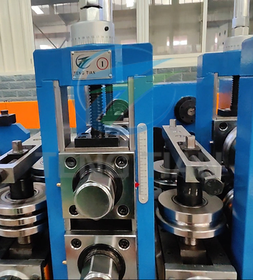 Maschine zur Herstellung von Rohren aus Kohlenstoffstahl 200 kW HF Feststandschweißer