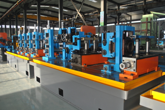 Straight Seam Kohlenstoffstahl 45 - 114mm Erw Rohrmühle Kleines