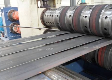 Schneidmaschine für die Schneidung von Streifen 80 m/min Metallstahl, Kohlenstoffarme Stahl