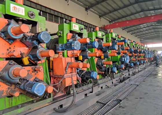 HG 200x200 Rohrmaschine für die Herstellung von 10mm Quadratrohren