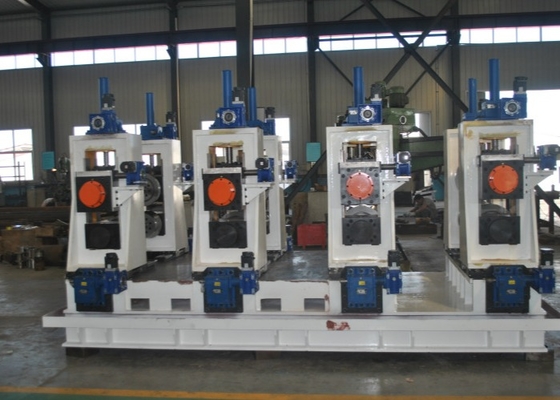 Rundstahl geschweißt 114 mm automatische Rohrmühle Hochpräzision