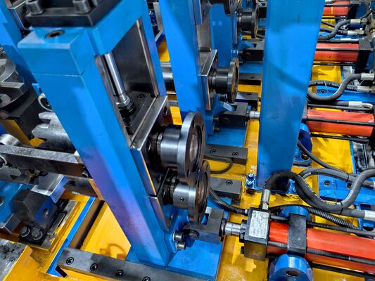 20–50 m/min Vierkantrohrmühle für 60 x 60–120 x 120 mm