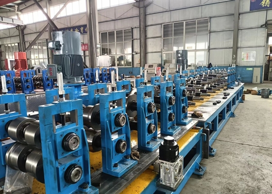 F200 × 200 Hochfrequenzgeschweißte Rohrmühle Präzisionsrohrherstellungsausrüstung